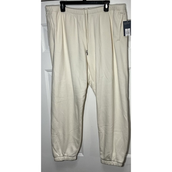 Universal Thread Pants - Universal Thread Mid Rise, Fleece Cream/White Jogger Pants Women's XXL